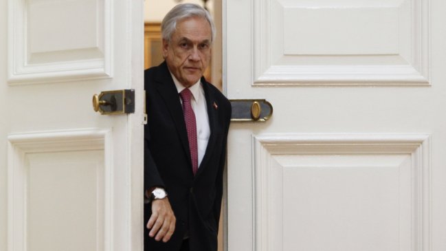 Diputados DC denuncian a Piñera por no pagar contribuciones de casa en lago Caburgua