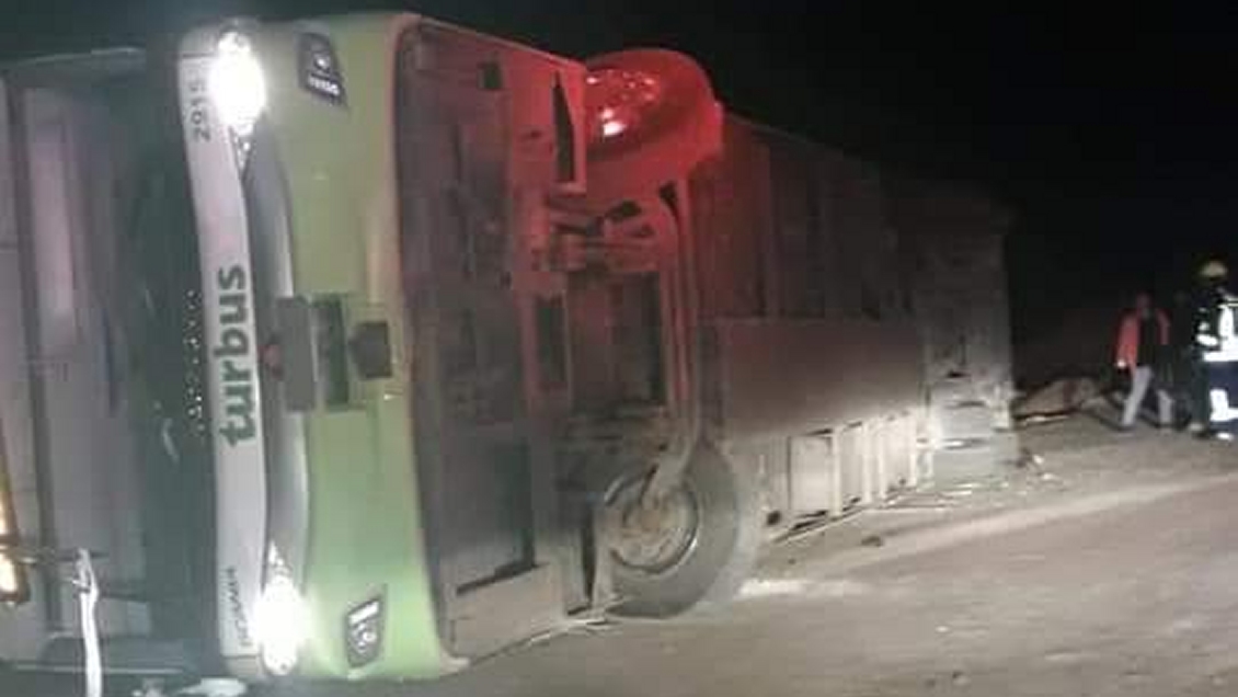 Varios Heridos Por Volcamiento De Bus En Tocopilla Cooperativa Cl