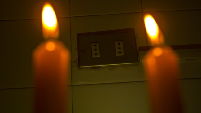 Casi 6.000 hogares están sin luz desde el miércoles en la Región Metropolitana