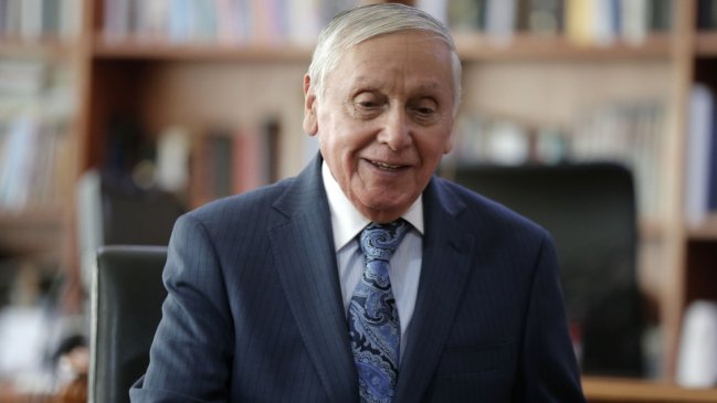 Diáconos de iglesia evangélica ratificaron destitución del obispo Durán