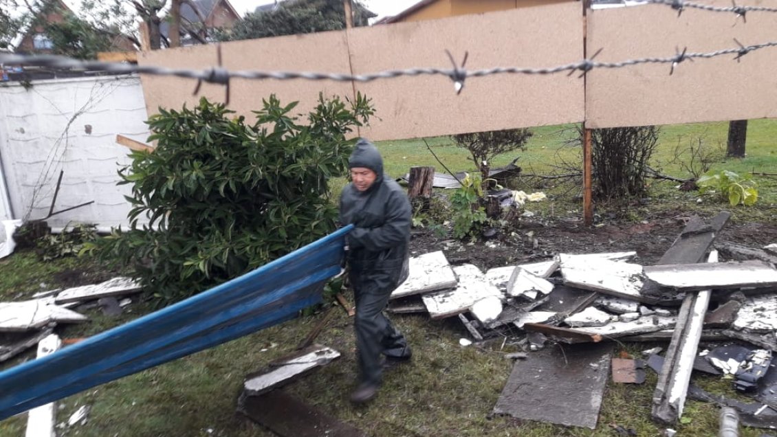 Los Ángeles: Retiran 55 toneladas de escombros desde la zona cero del tornado