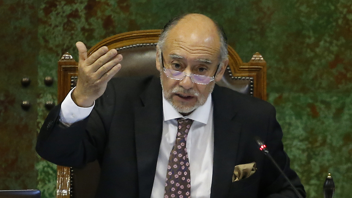 Presidente de la Cámara: Reducir número de parlamentarios no resuelve los problemas de la política