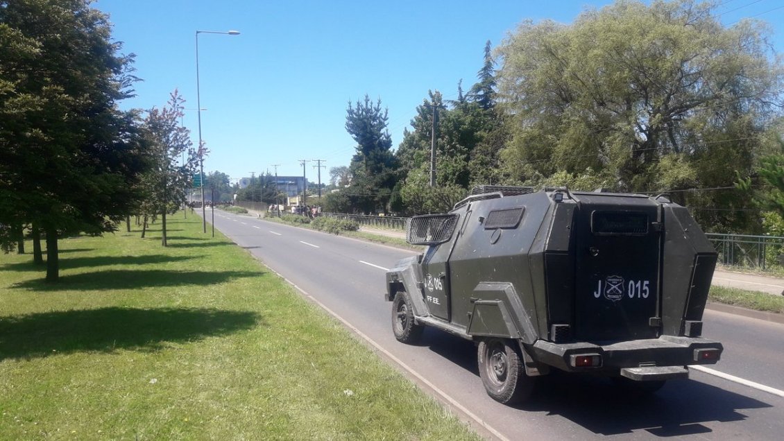 Alumno de la UC de Temuco quedó con arraigo por porte de molotov