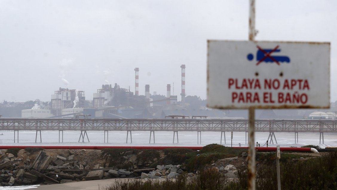 Alcalde de Tocopilla acusa que cierre de plantas de carbón traerá desempleo en la zona