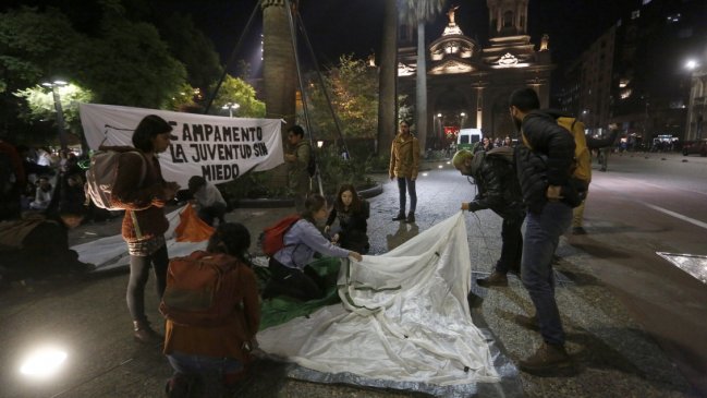 Secundarios levantaron campamento 
