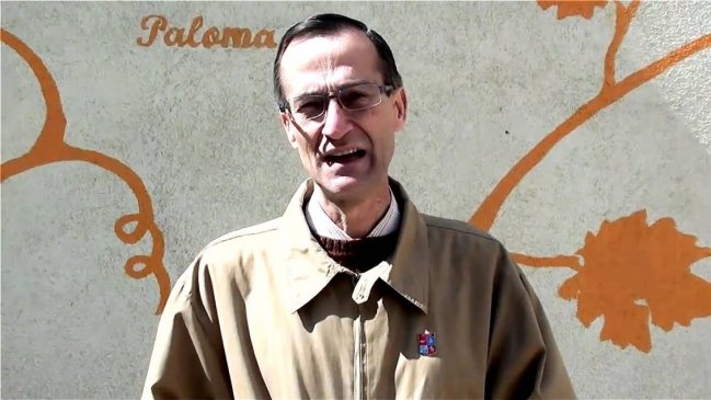 Sacerdote Alejandro Longueira aseguró ser inocente tras denuncia de abuso