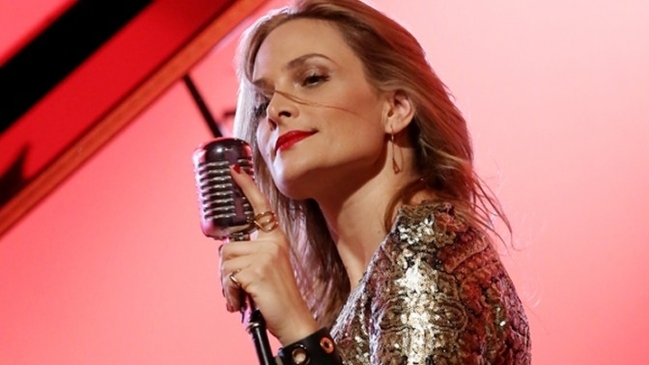 Nicole anuncia concierto en el Teatro Caupolicán