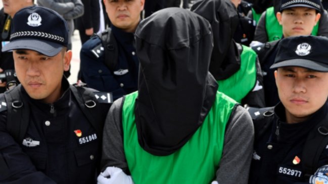 Empresario chino fue ejecutado por violar y abusar sexualmente de 25 niñas