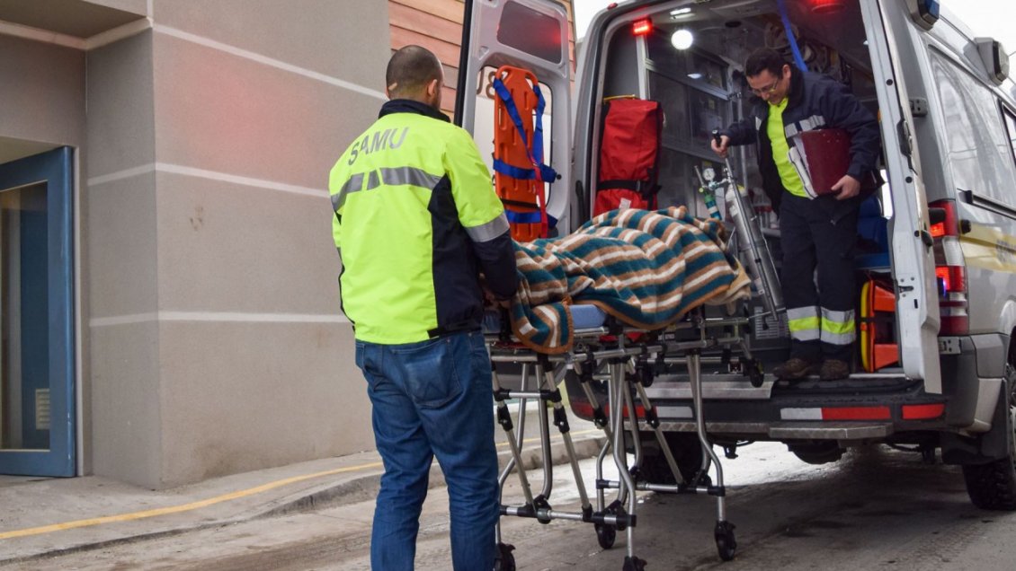 Paciente psiquiátrico atacó con cuchillo a su médico en Puerto Aysén