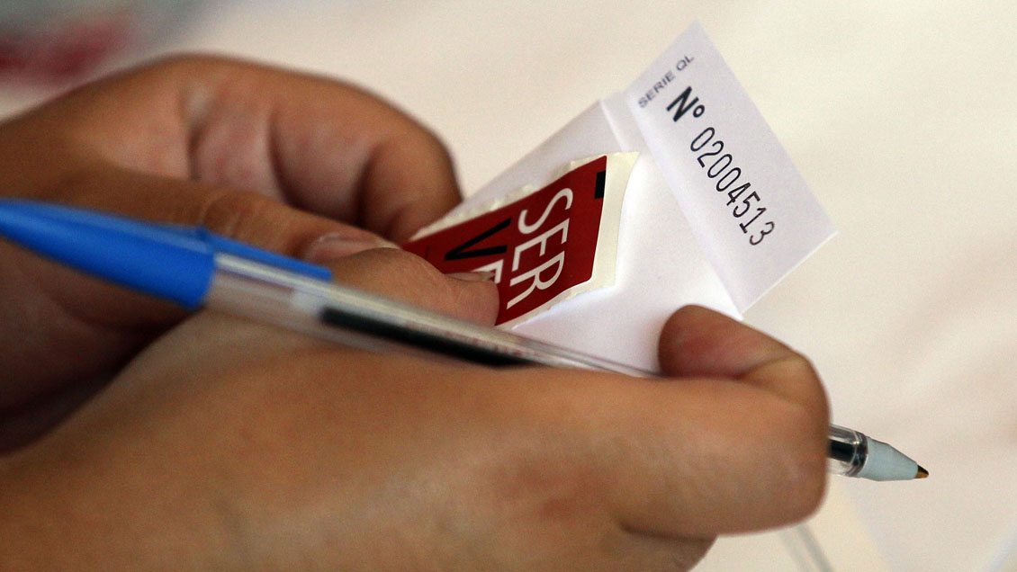 Servel plantea actualizar y depurar el padrón: Hay casi 47 mil electores mayores de 100 años