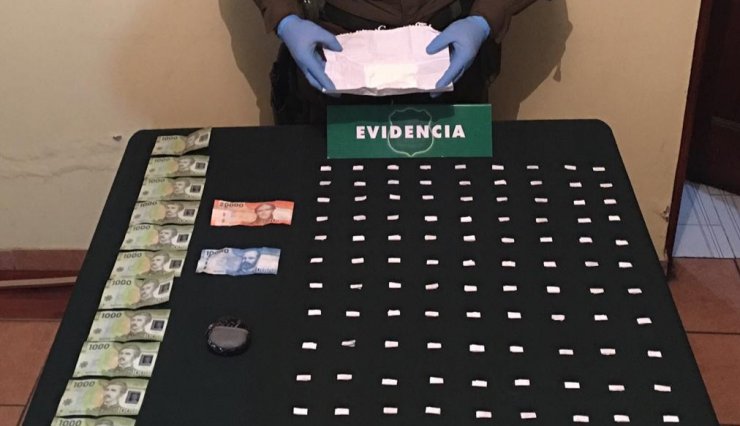 Chillán: Desbaratan punto de microtráfico y decomisan 145 envoltorios de pasta base