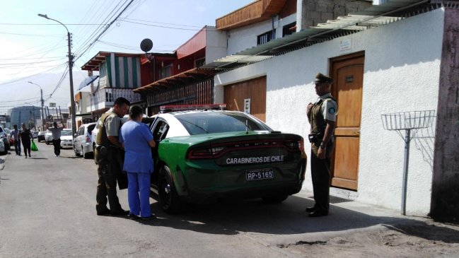 Hombre fue asaltado y maniatado en su casa: Delincuentes le robaron dos millones