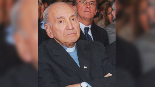 Aumentan denuncias por abuso contra sacerdotes fallecidos