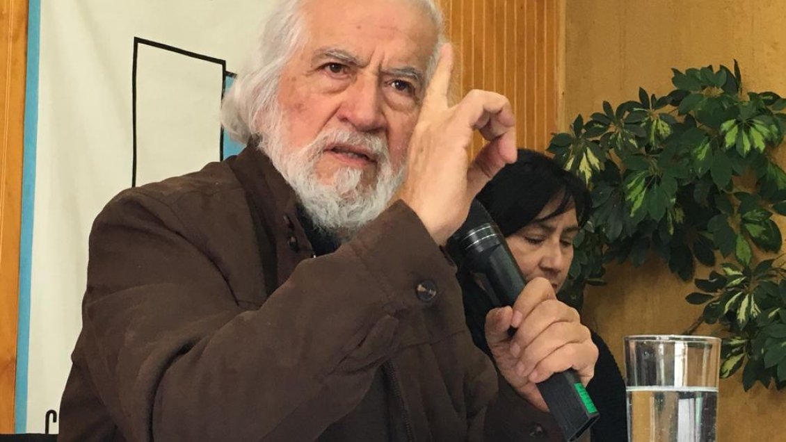 Gabriel Salazar califica como un error y una contradicción que Historia pase a ser un ramo electivo