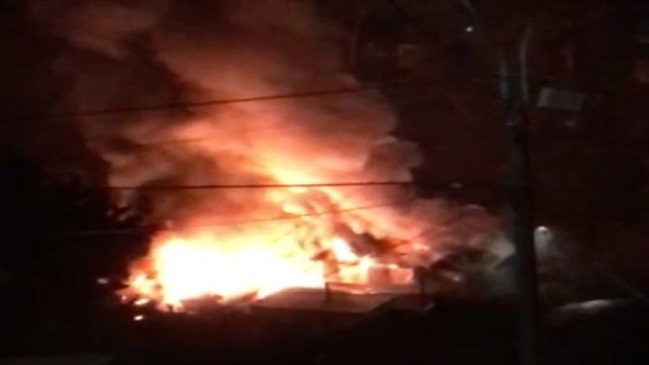 Incendio dejó 15 personas damnificadas en Lota