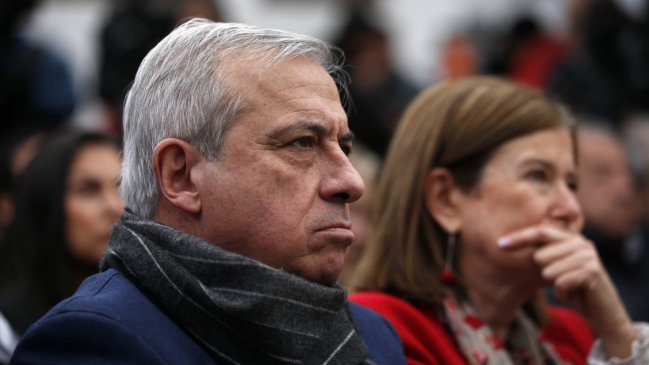 Llaman a movilización nacional en contra de reformas de la Salud