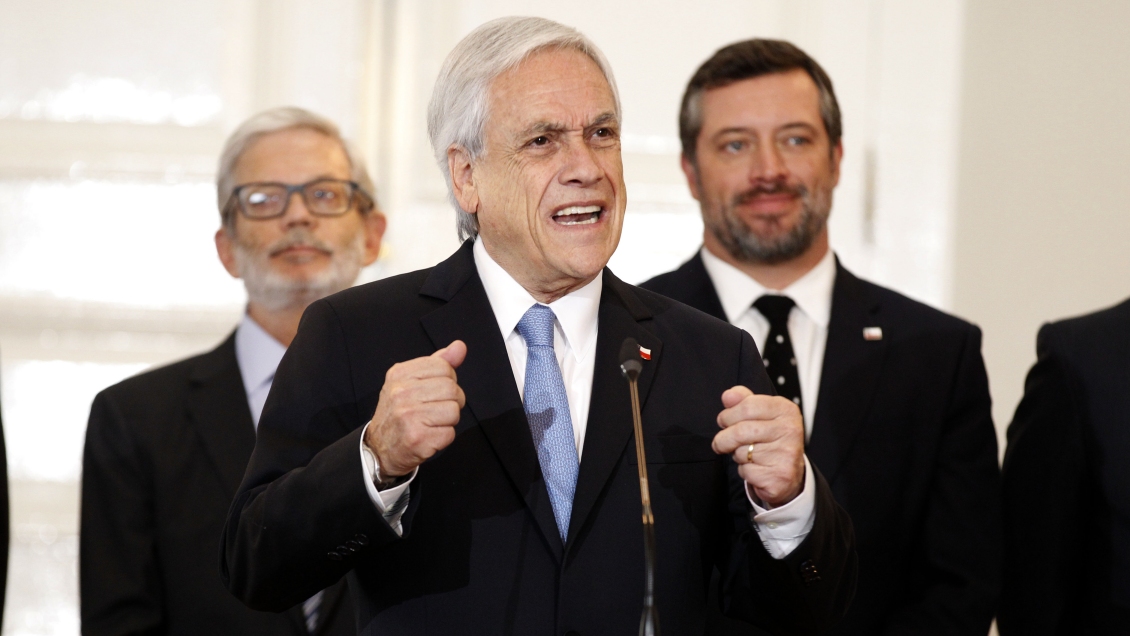 Piñera refuerza plan de inversiones para enfrentar 