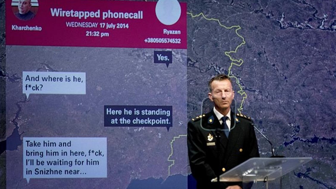 Tres funcionarios rusos y un ucraniano son sospechosos de la caída de avión en Ucrania