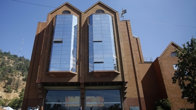 Hijo de Andrónico Luksic asume dirección ejecutiva de Canal 13 tras renuncia de Javier Urrutia