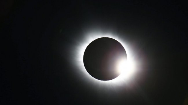 Personas ciegas podrán escuchar el eclipse gracias a dispositivo que cambia la luz por sonido