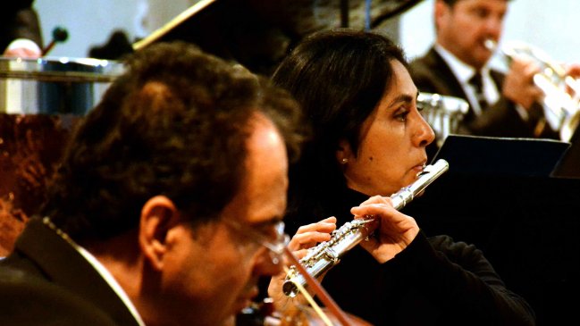 Orquesta de Cámara de Chile finaliza gira con concierto gratuito en Iquique