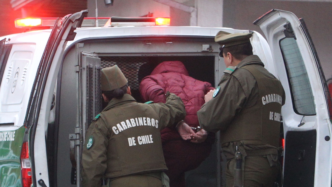 Carabineros detuvo a banda acusada de asaltar locales comerciales en Providencia