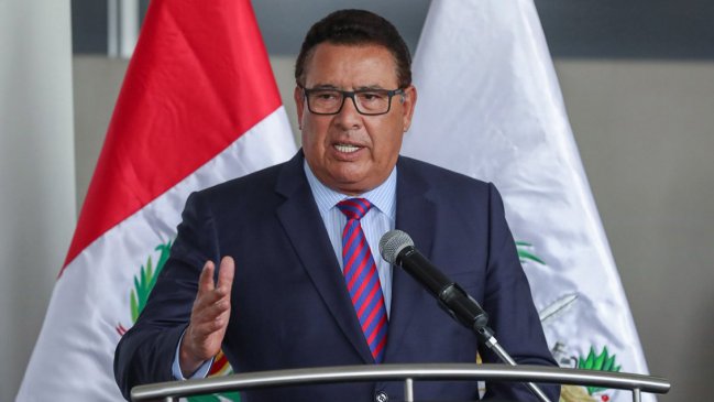 Ministro de Defensa peruano murió de un infarto durante visita a la Amazonía