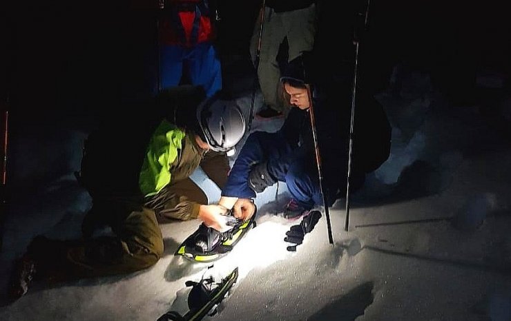 Rescatan a pareja de senderistas que se extraviaron en la cordillera de Ñuble