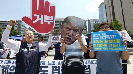  Las protestas contra la visita de Trump a Corea del Sur  