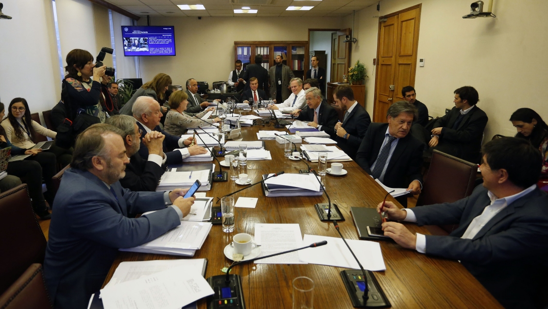 Gobierno buscará apoyo en el PR para aprobar la reforma tributaria tras acuerdo con la DC