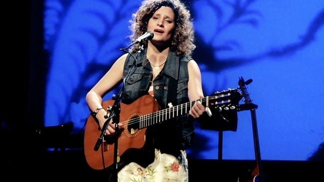 Ana Prada y su vuelta a Chile: Un repaso por su carrera en medio de la lucha de género