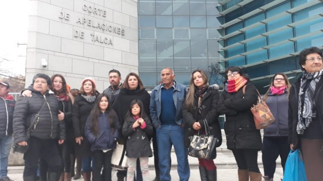 Familiares de víctimas del tsunami en Constitución buscan revocar patrocinio a abogados