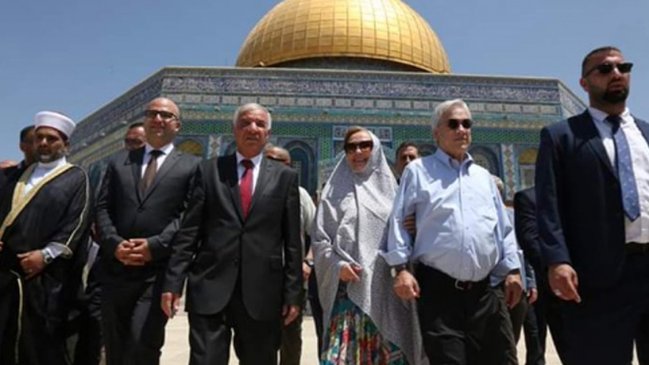 Israel condenó que Piñera visitara la Explanada de las Mezquitas en Jerusalén con palestinos