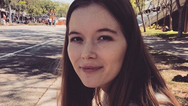 Joven de 21 años murió atacada por tiburones durante sus vacaciones