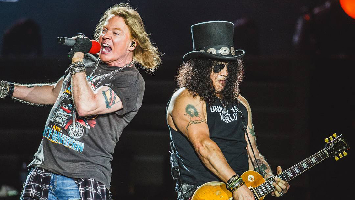 Medio brasileño asegura que Guns N' Roses encabezará Lollapalooza 2020