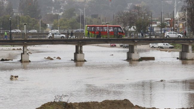 Amplían alerta temprana por lluvias a toda la Región de Valparaíso