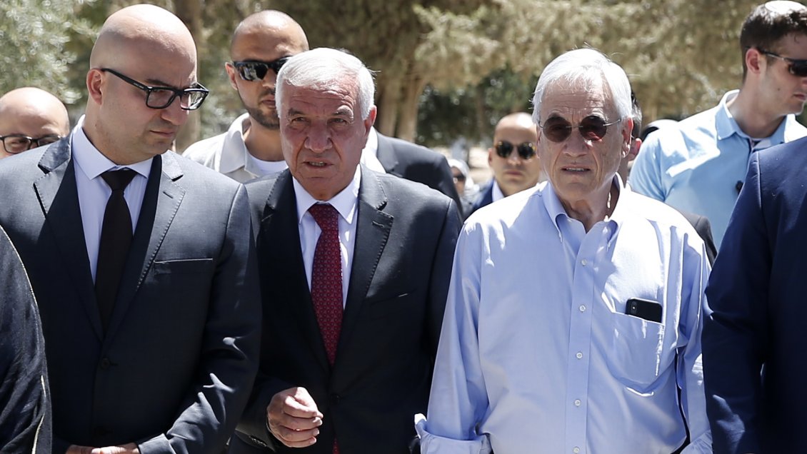 Ministro palestino que acompañó a Piñera en Jerusalén fue detenido en Israel