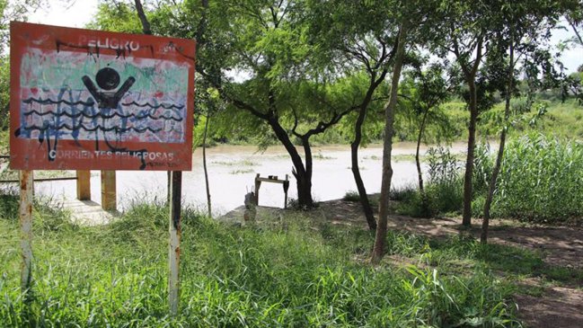 Llegaron a El Salvador los cuerpos de un padre y su hija ahogados en la frontera de EE.UU.