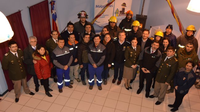 Bomberos de Puerto Williams iniciaron campaña de recolección de recursos