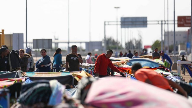 Gobierno: Cerca de 300 mil venezolanos llegarían a Chile entre 2019 y 2020