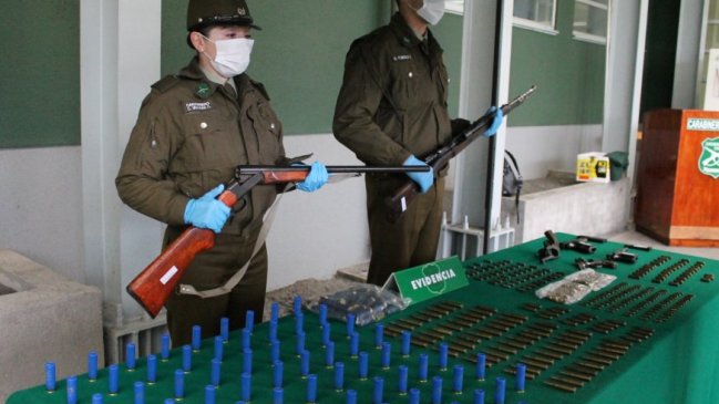 Incautan armamento de alto poder en manos de dos hermanos en San Fabián