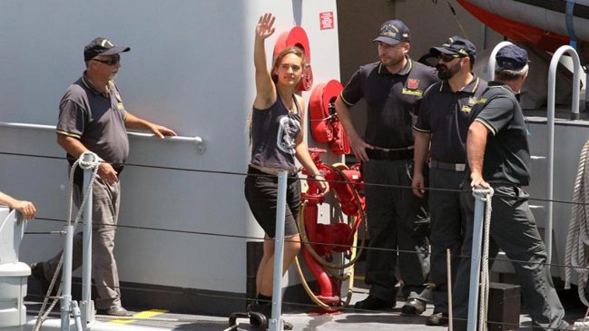 La Justicia italiana dejó en libertad a la capitana de barco que salvó a 40 migrantes