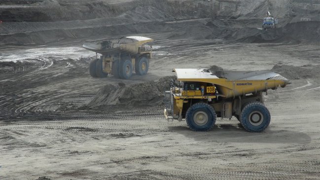 Mina Invierno: Gobierno compromete ayuda para trabajadores despedidos