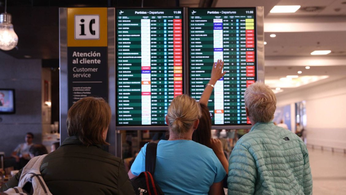 Retrasos y cancelaciones en aeropuertos argentinos por sorpresiva protesta sindical
