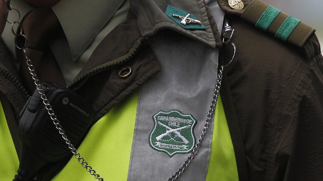 Hospital de Puerto Montt aclara lesiones de carabinero herido en Frutillar: No hay impacto de bala