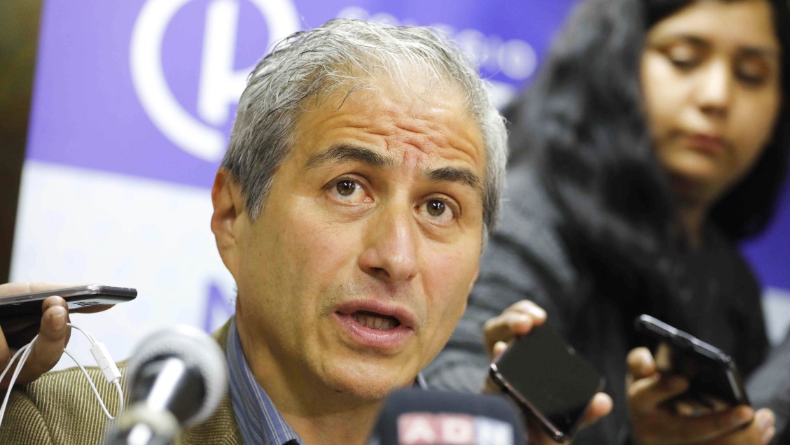 Colegio de Profesores por nueva reunión con Cubillos: 