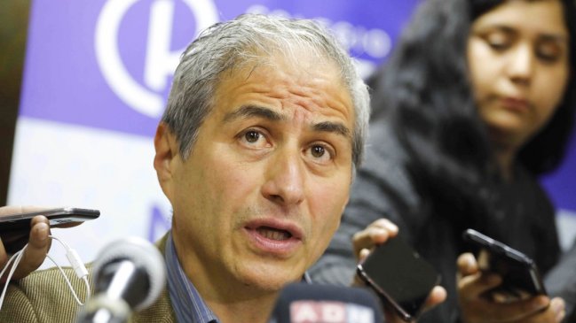 Colegio de Profesores por nueva reunión con Cubillos: 