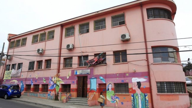 Querellantes pedirán prisión preventiva para siete educadores del Sename en Valparaíso