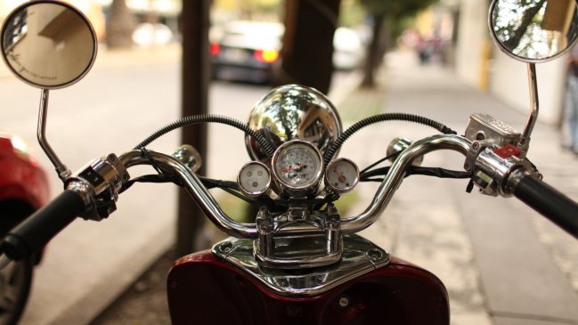 Rancagua: Dictan diez años de cárcel a motociclista que asaltaba a menores de edad