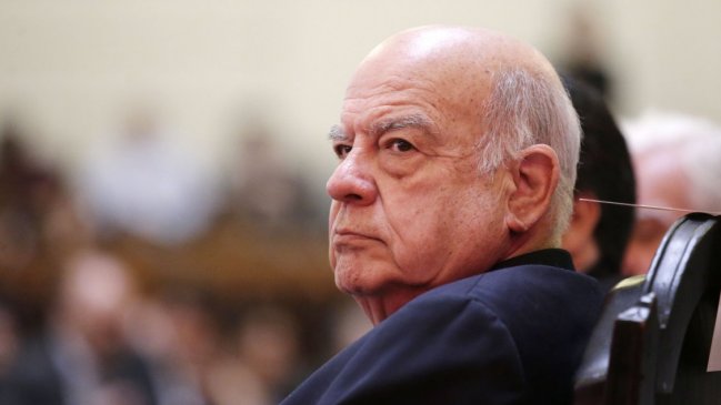 Insulza por críticas del PC a informe de Bachelet sobre Venezuela: No pueden ser tan ciegos